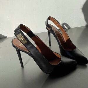 Givenchy black pumps heels with shark clasp size 11